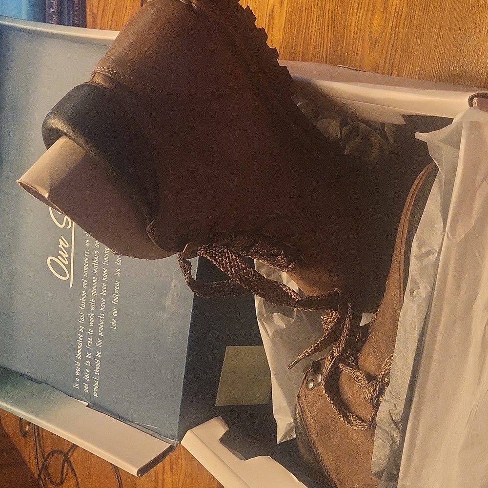 BED/STU. ROAN BY BED/STU Fatima Alpine bootie size 8